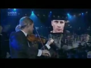 anthem of ukraine before the fight vitaliy klitschko.