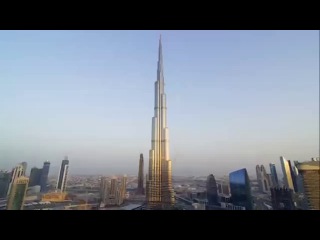 jump from the highest tower in dubai